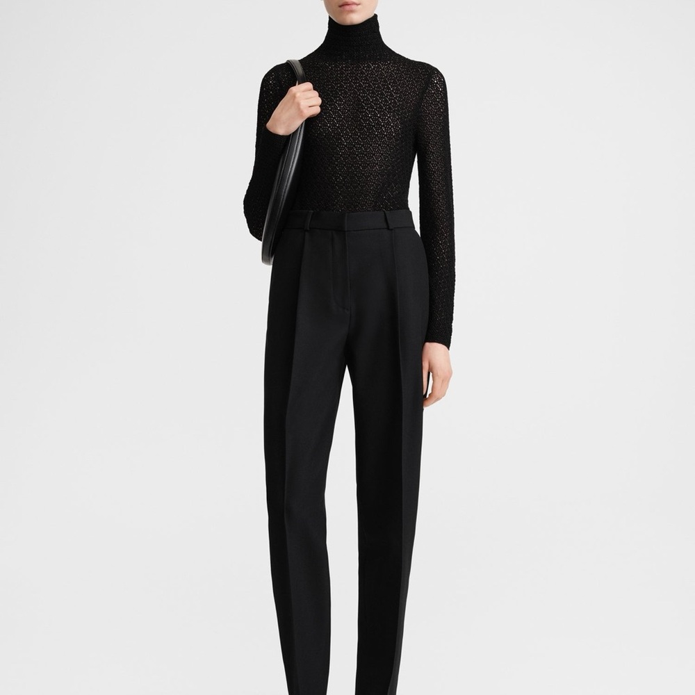 Toteme single pleated tapered black trousers